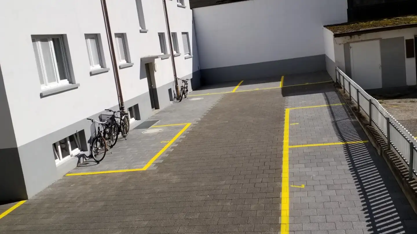 Place de parking extérieure à louer - Geissfluhweg 19, 4600 Olten