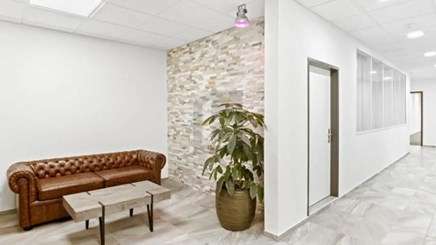 Office space for rent - 8153 Rümlang - Photo 4