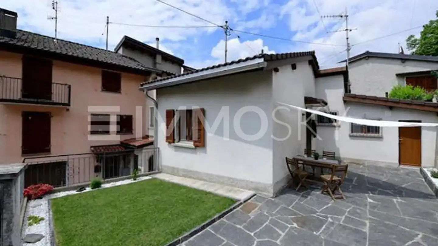 Casa singola in vendita - Strada Ai Morin De Piandera, 6959 Maglio di Colla