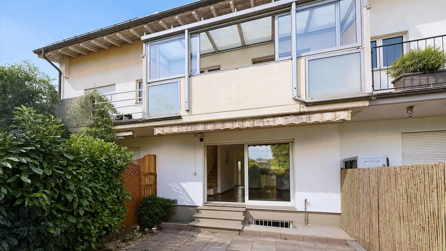 Row house for sale - 6933 Muzzano