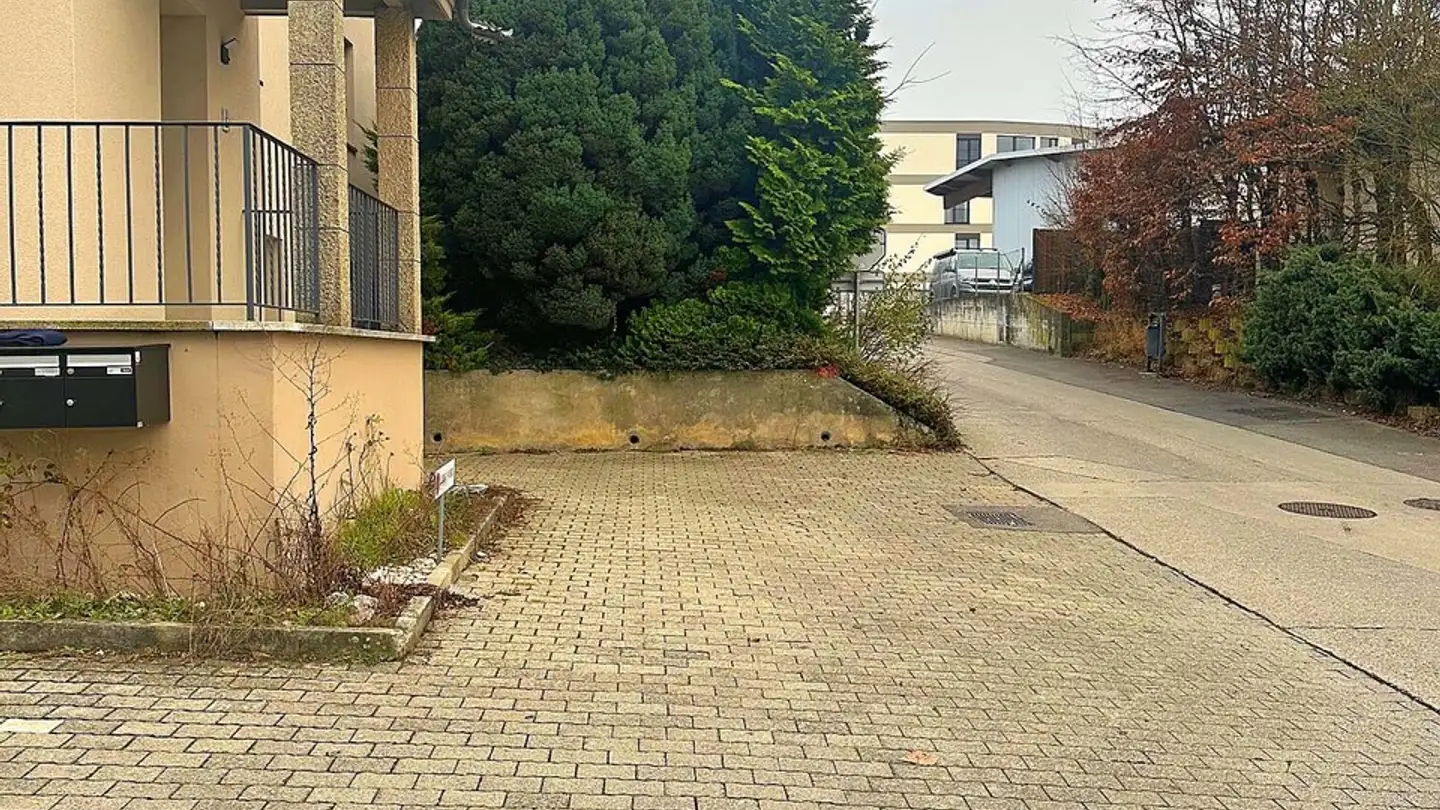 Parcheggio esterno in affitto - Chemin De La Bata, 1470 Estavayer-le-Lac