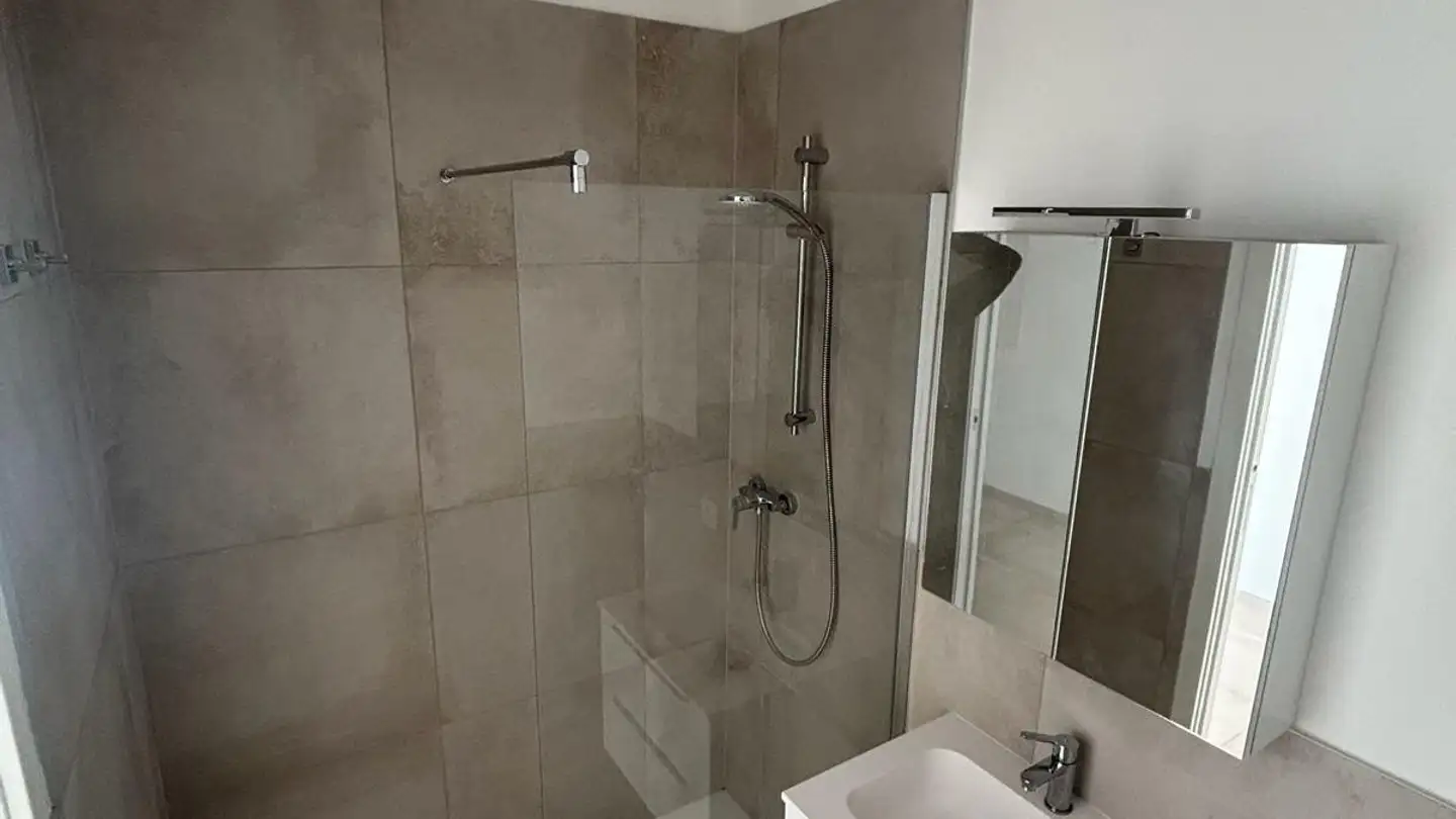 Appartement à louer - Via Goiro, 6965 Cadro - Photo 4