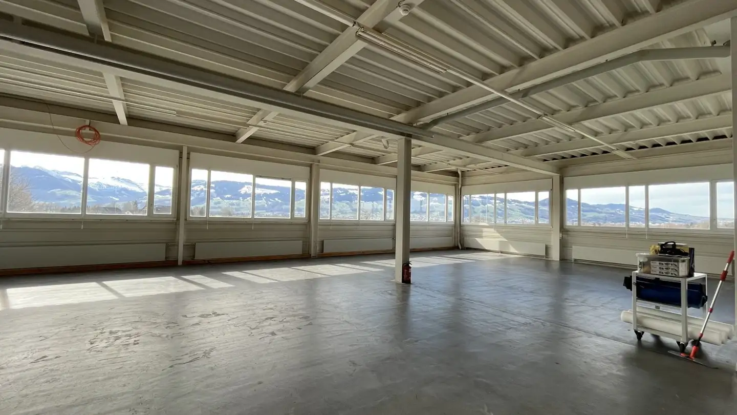 Commerciale in affitto - Buechstrasse 2, 8645 Jona