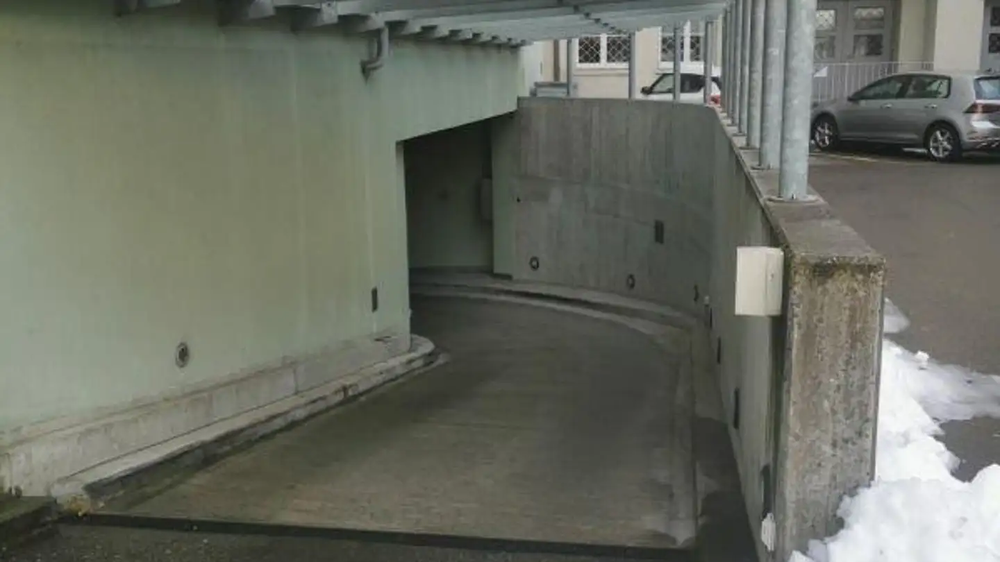Single garage for rent - Hörnlistrasse, 9000 St. Gallen