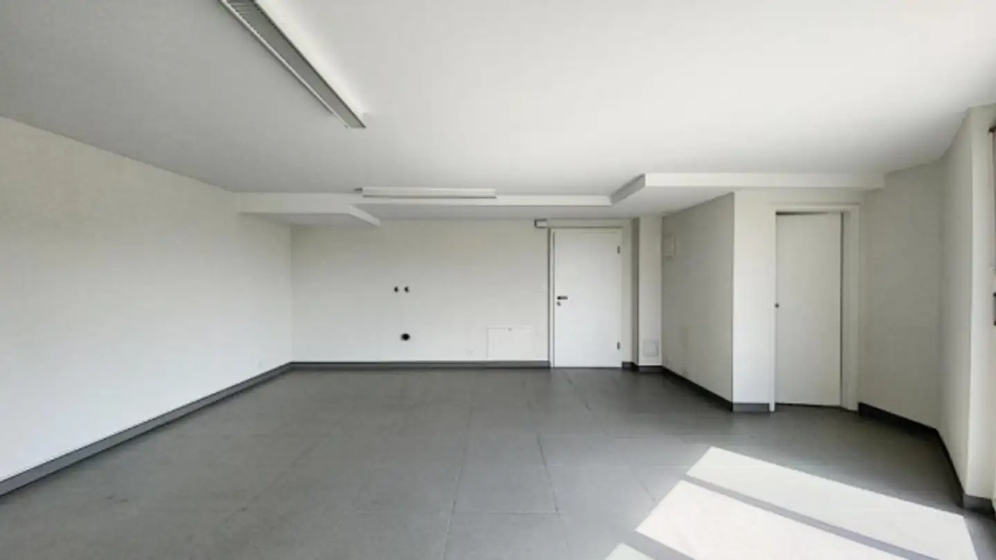 Geschäft mieten - Chemin de la Jaquière 9, 1066 Epalinges - Foto 3