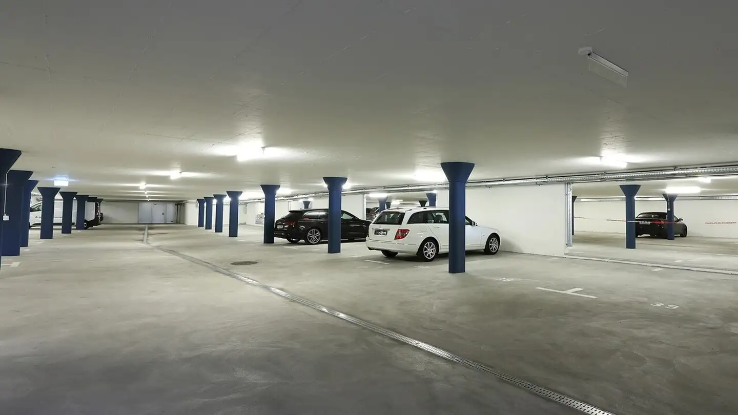 Parcheggio sotterraneo in affitto - Hagenbuchstrasse, 8192 Zweidlen - Foto 3