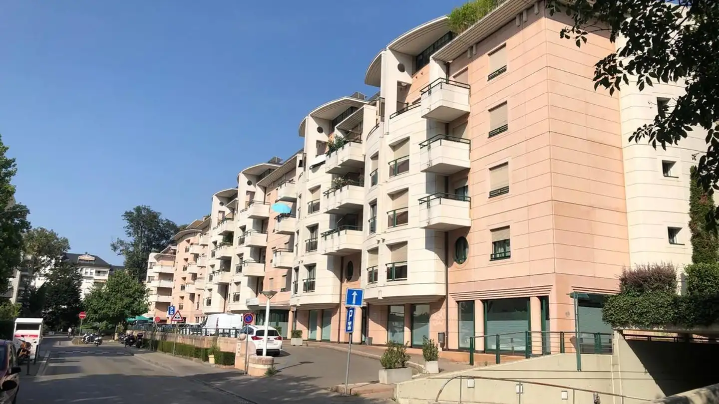 Gewerbe mieten - Chemin Des Tulipiers 20, 1208 Genève