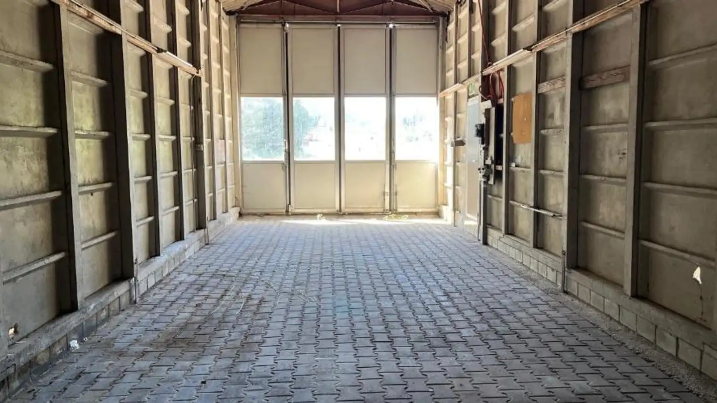 Storage space for rent - 2882 St-Ursanne - Photo 3
