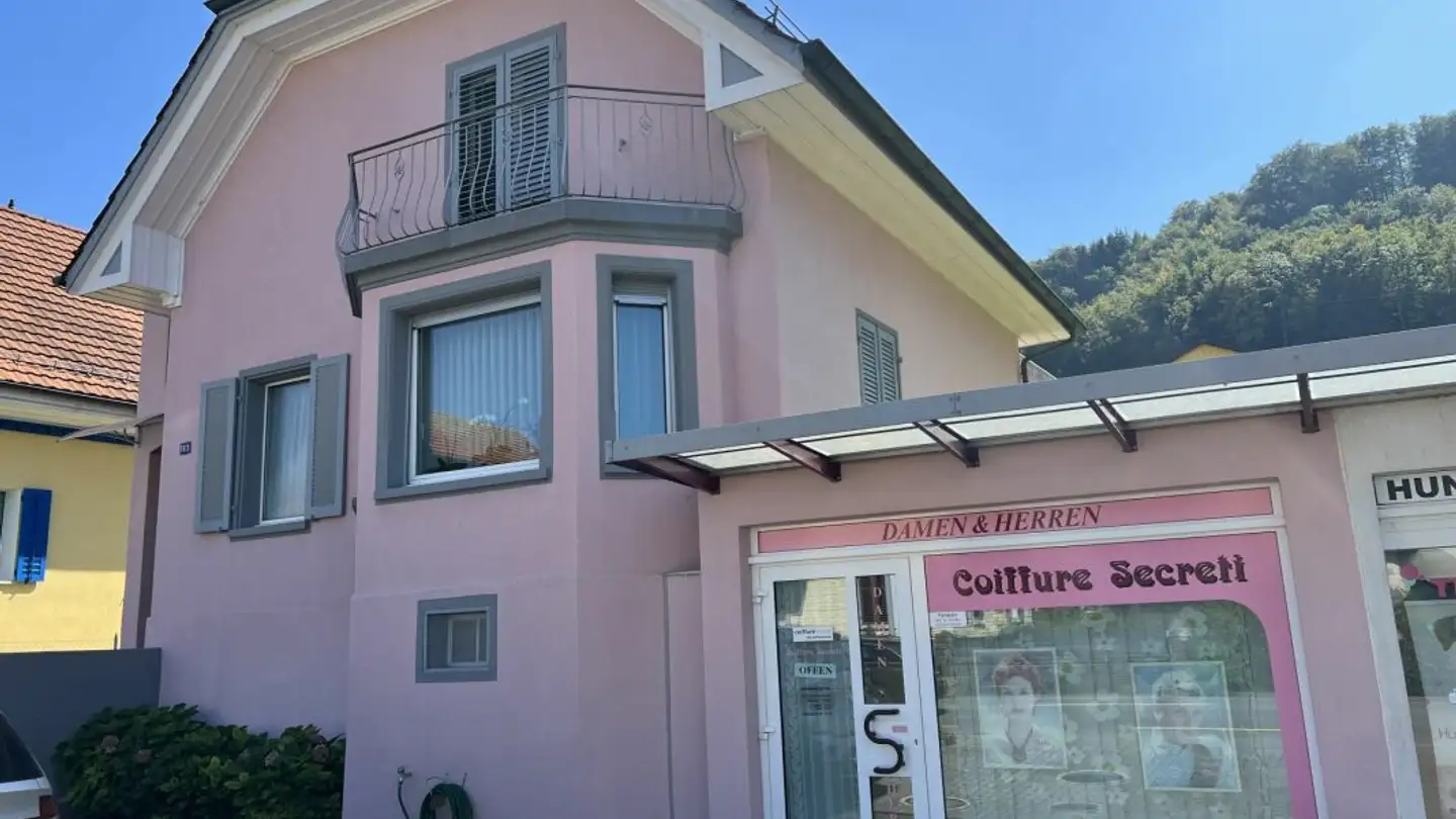 Shop for sale - 5400 Baden