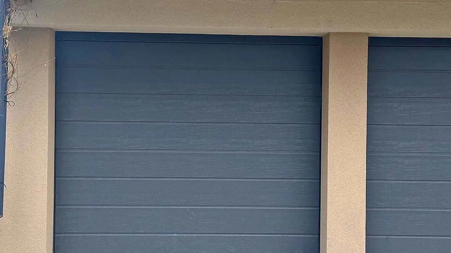 Garage doppio in affitto - Chemin De La Bata, 1470 Estavayer-le-Lac