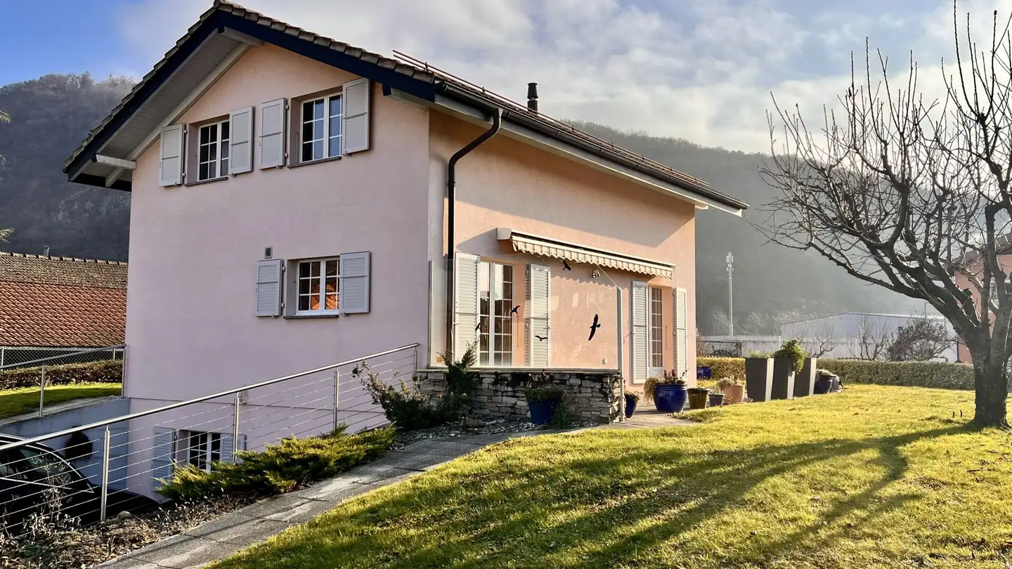 Single house for rent - Chemin du Roc de l'Aigle 39, 1860 Aigle - Photo 2