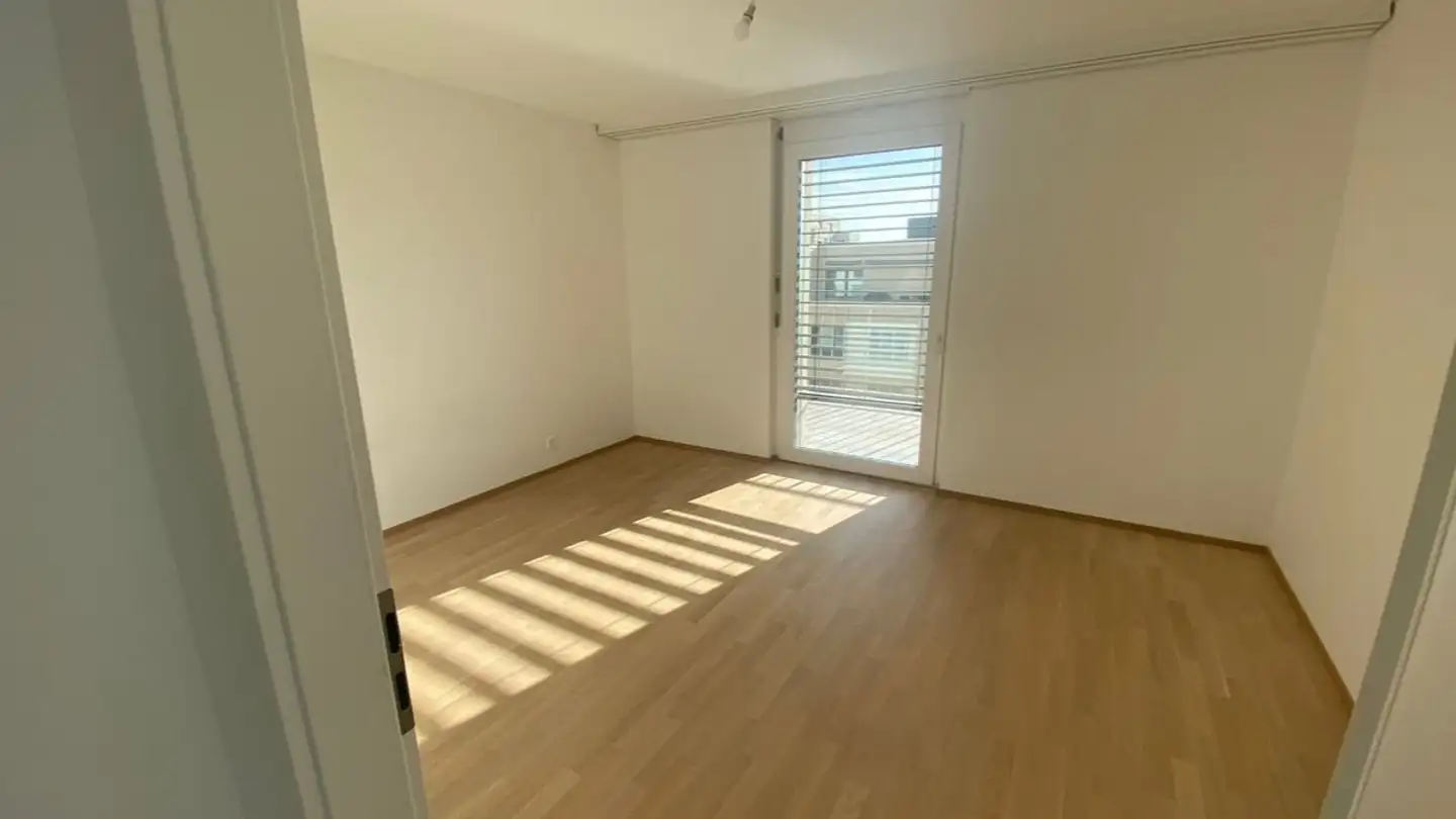 Apartment for rent - Allée De La Petite Prairie, 1260 Nyon - Photo 2