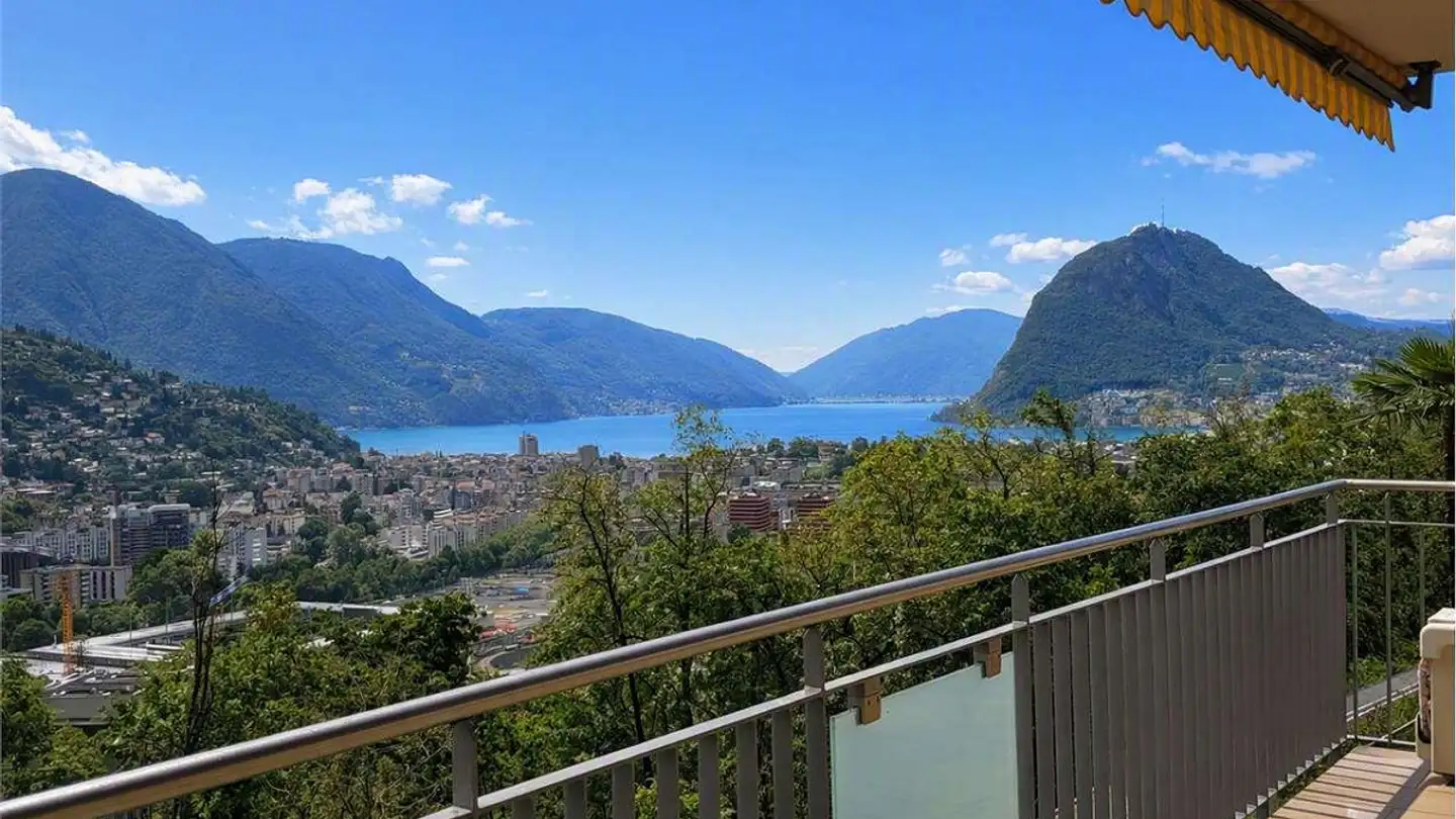 Apartment for rent - 6948 Porza