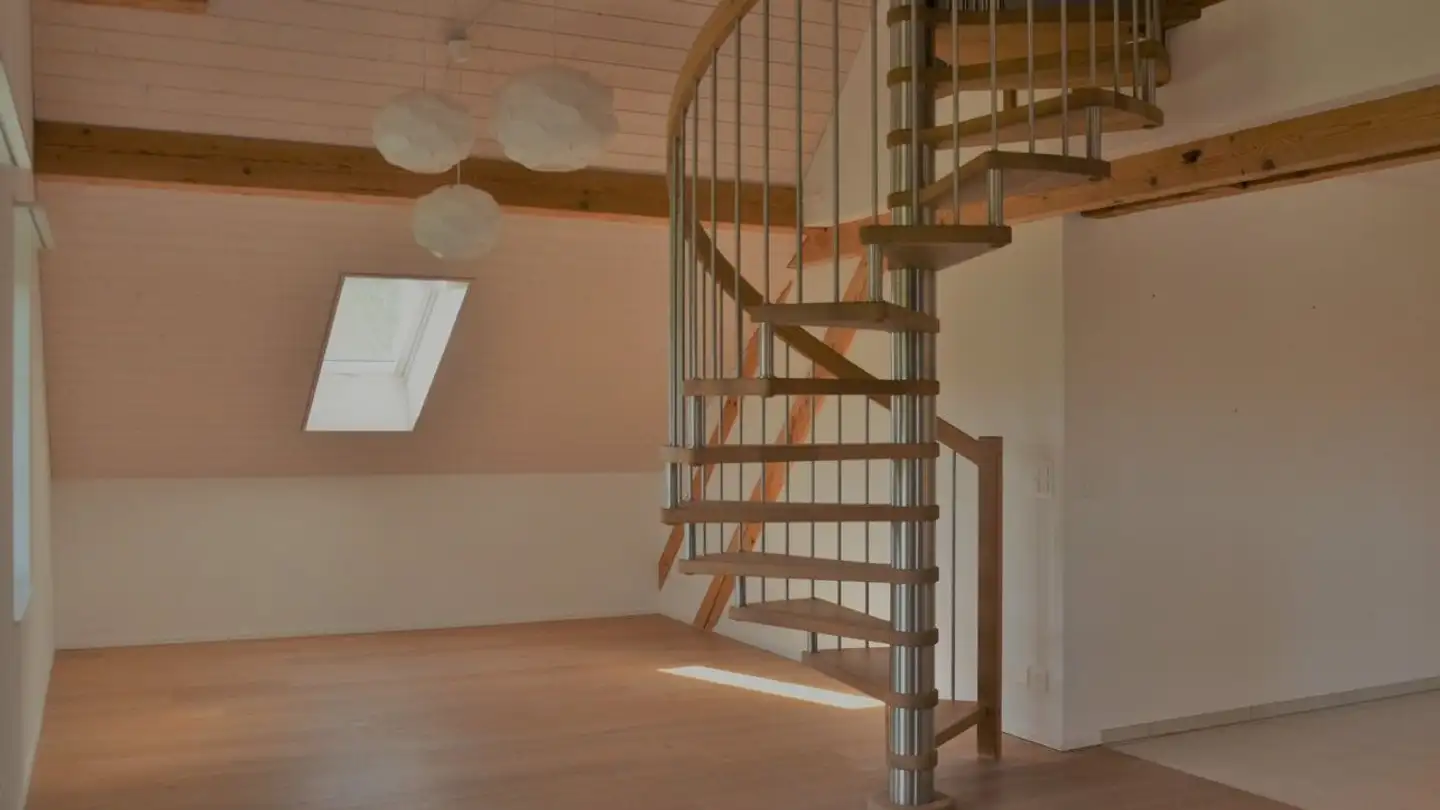 Dachgeschosswohnung mieten - Dorfstrasse 36, 3473 Alchenstorf - Foto 3