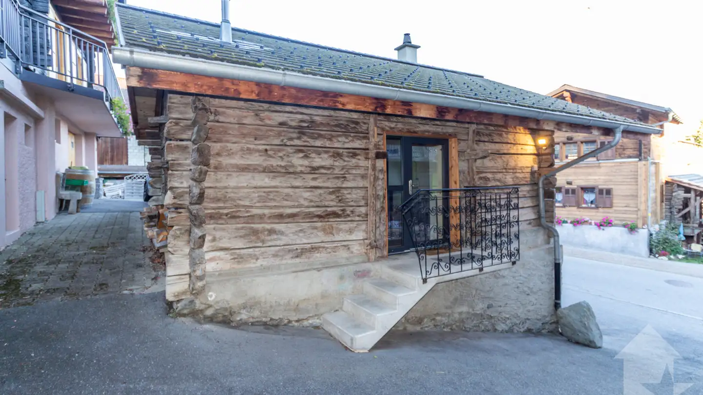 Spazio di archiviazione in vendita - 1973 Nax - Photo 2