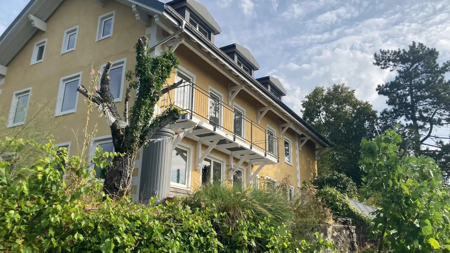 Single room for rent - 1261 Le Vaud