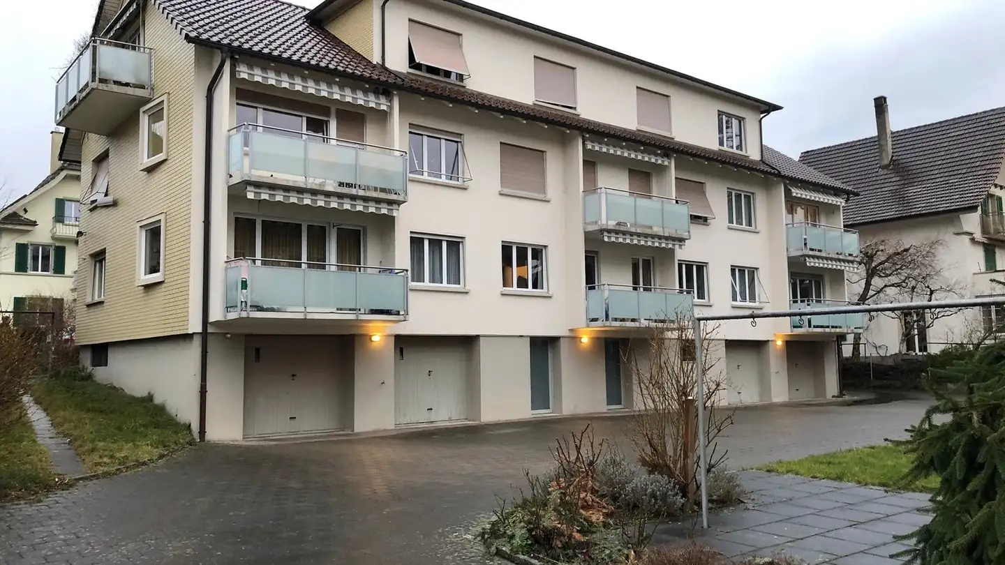 Werkstatt mieten - Chemin Tiefenmatt / Tiefenmattweg 32, 2503 Biel/Bienne