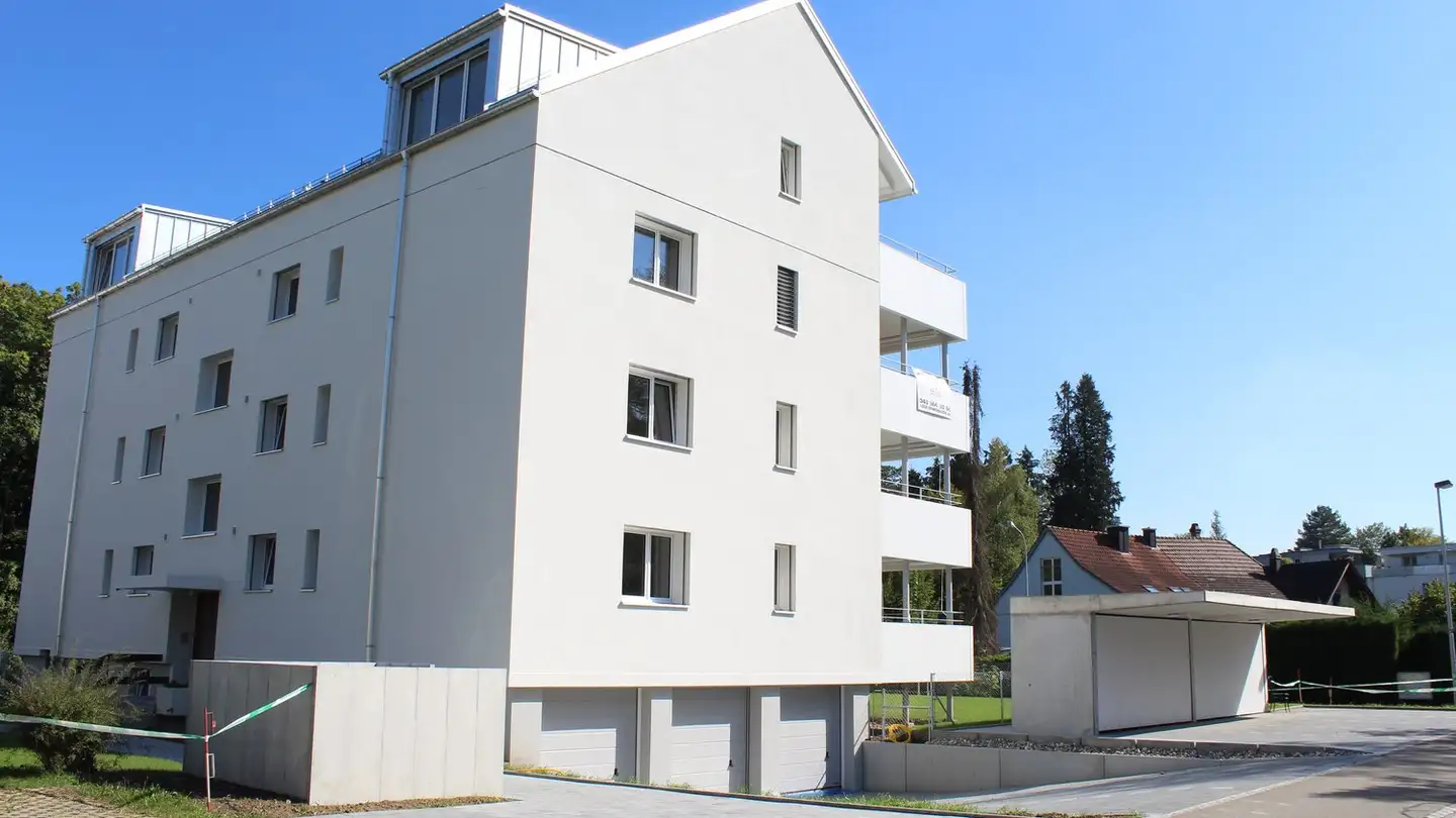 Appartement à louer - Glärnischstrasse 13, 8132 Egg b. Zürich