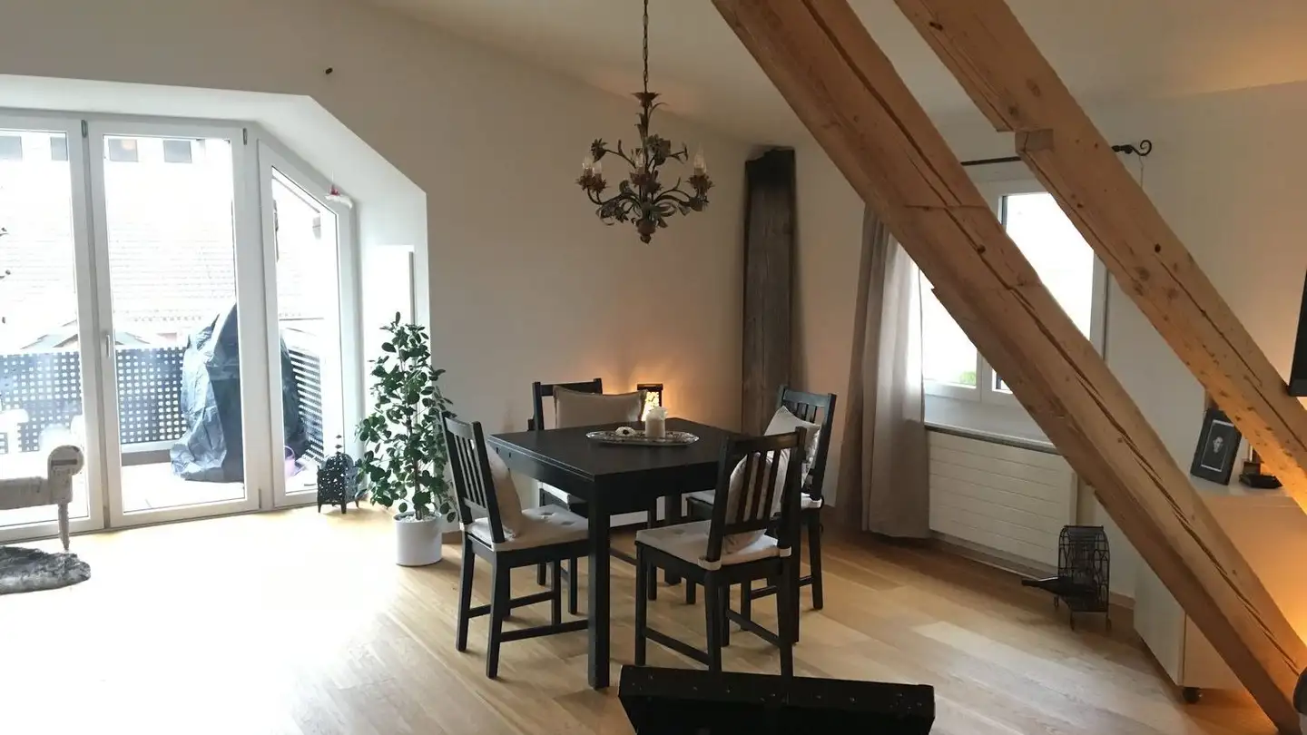 Attic flat for rent - Tafletenstrasse 7, 8608 Bubikon - Photo 2