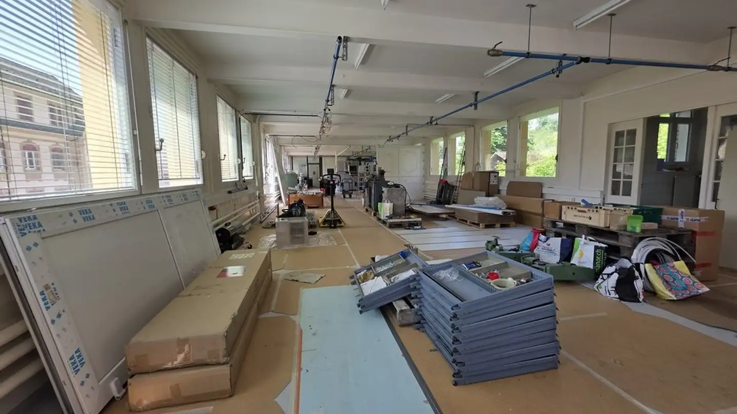 Negozio in affitto - Rue des Billodes 26, 2400 Le Locle - Foto 2