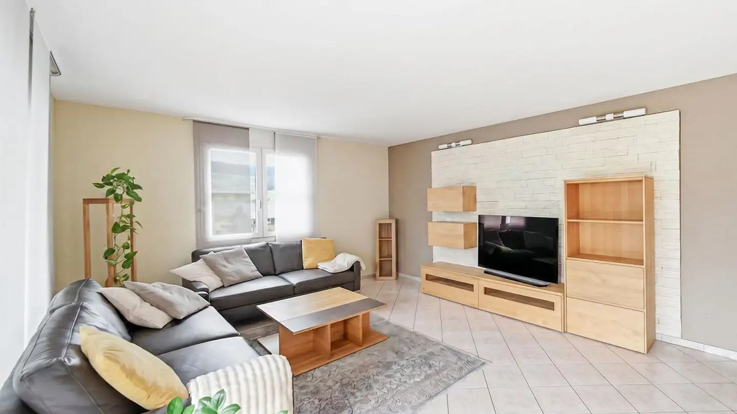 Apartment for sale - 6221 Rickenbach LU - Photo 2