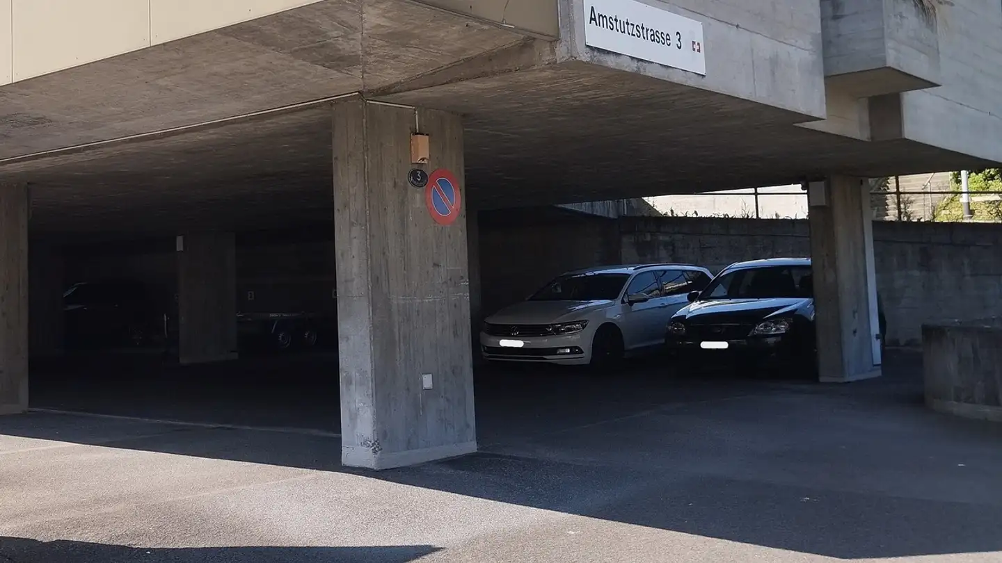 Parcheggio esterno in affitto - Amstutzstrasse 3, 6010 Kriens