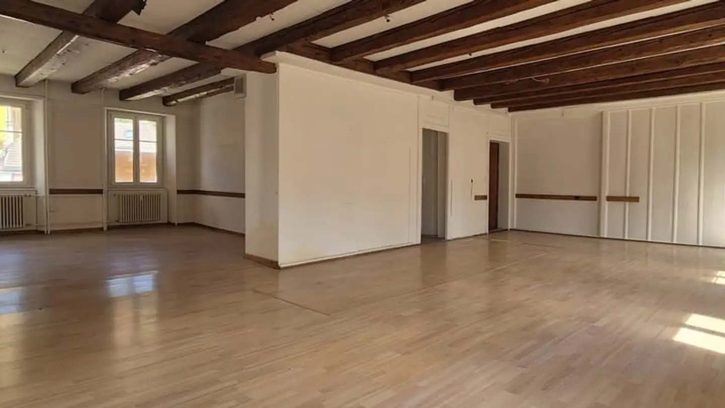 Commercial for rent - Rue Daniel-Jeanrichard 3, 2400 Le Locle - Photo 4