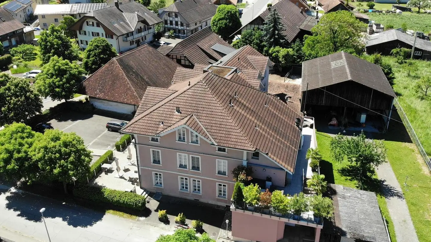 Edificio ad uso misto in vendita - Schmiedgasse 1, 3264 Diessbach b. Büren - Photo 3