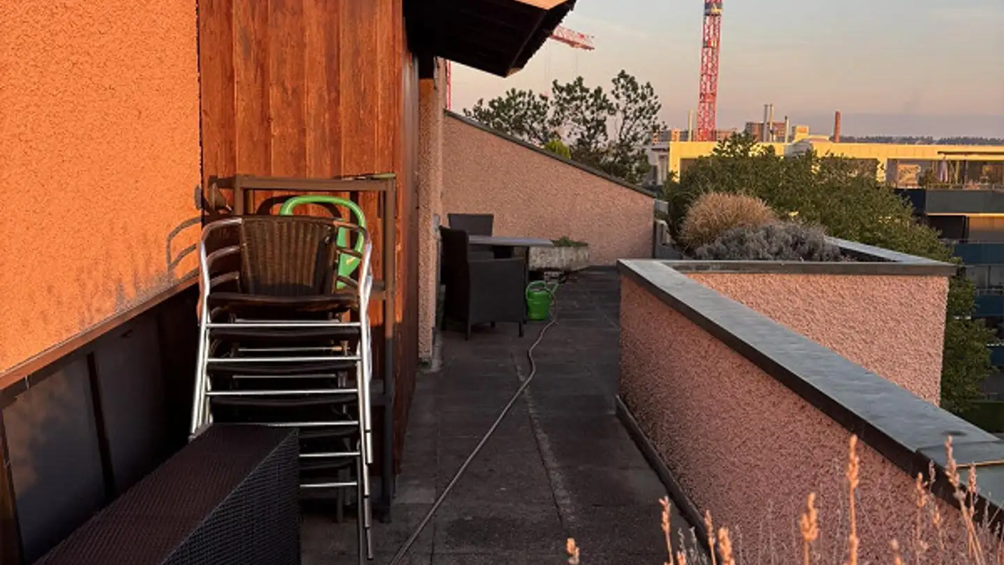 Penthouse for rent - Zürichstrasse, 8600 Dübendorf