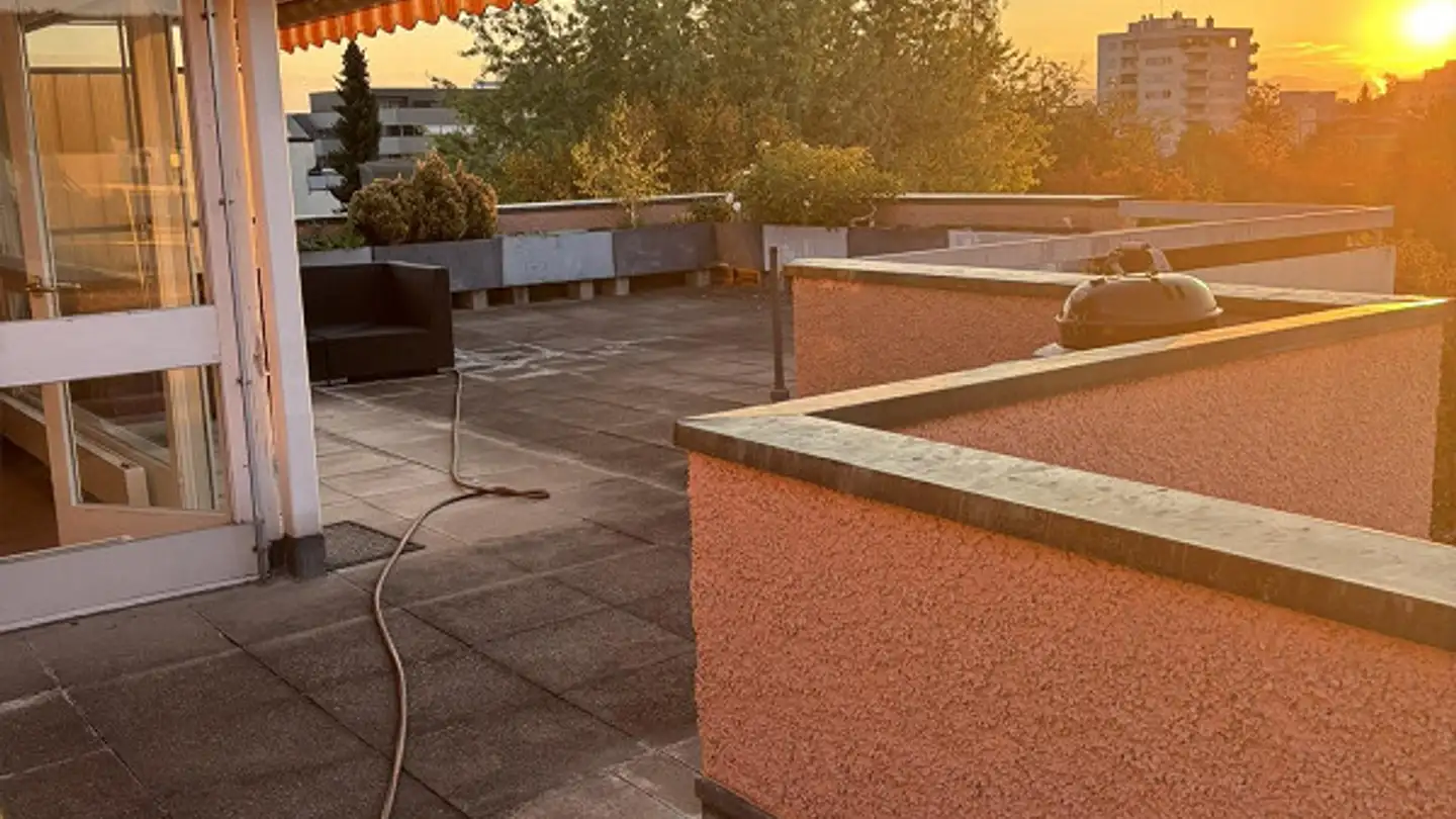 Penthouse for rent - Zürichstrasse, 8600 Dübendorf - Photo 3