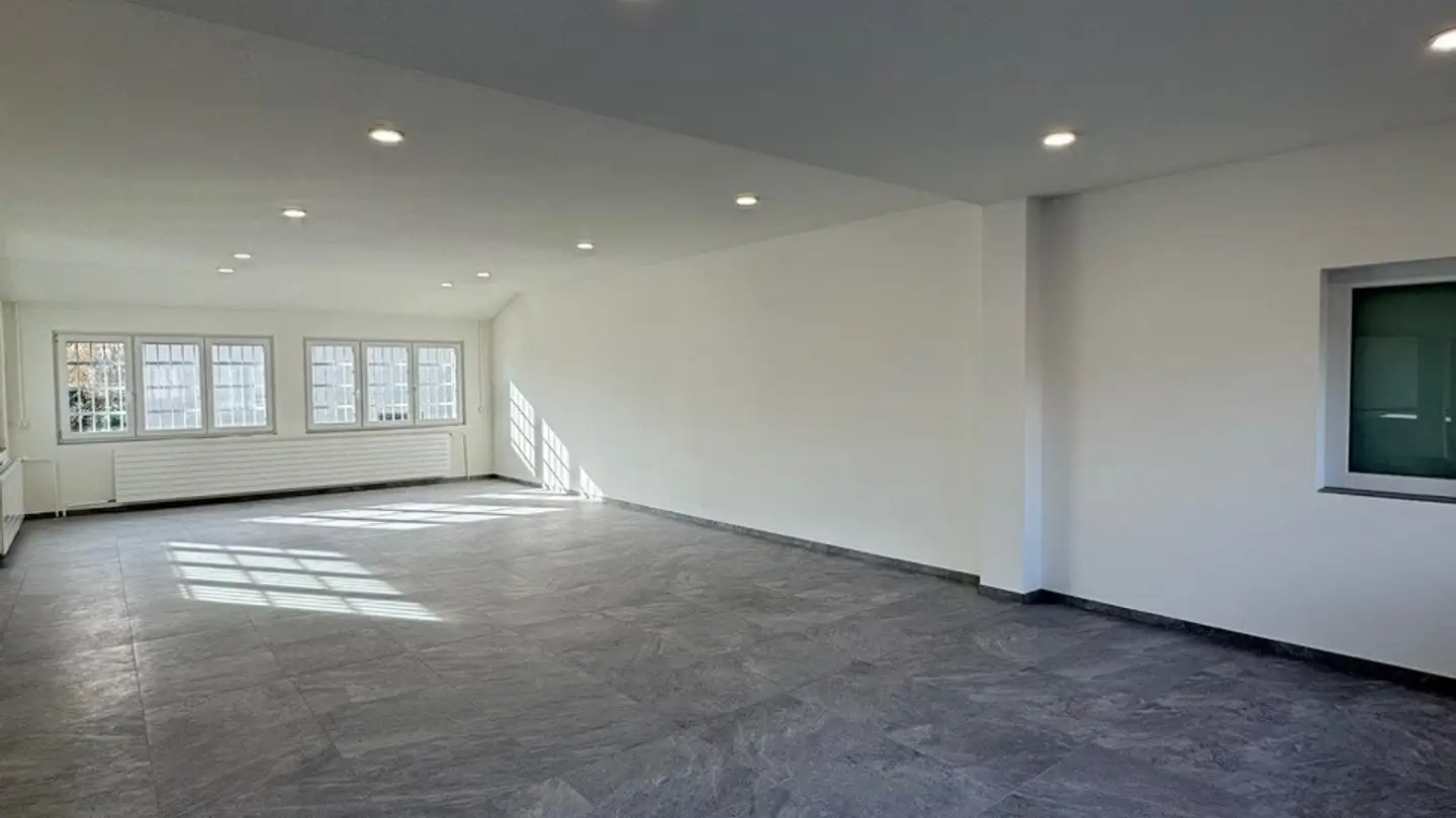 Commerciale in affitto - Hauptstrasse 196, 2552 Orpund - Foto 3