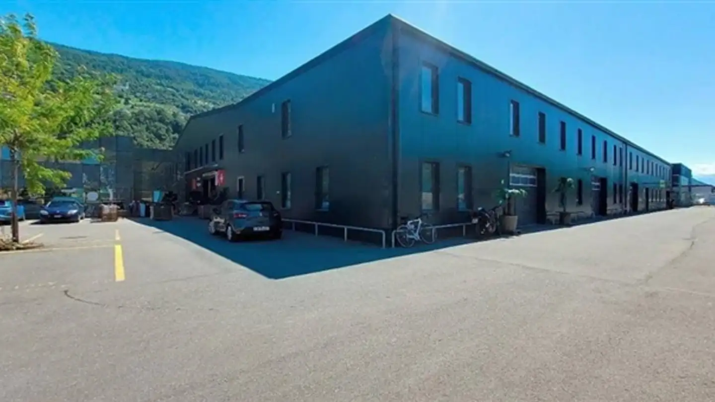 Commerciale in affitto - Route D'aproz 8, 1950 Sion