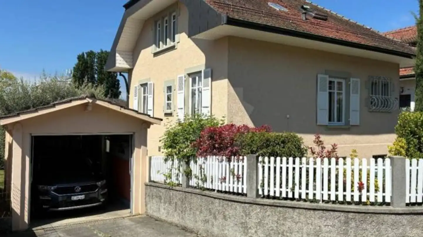 Single house for rent - Chemin de Borjod 14, 1020 Renens VD