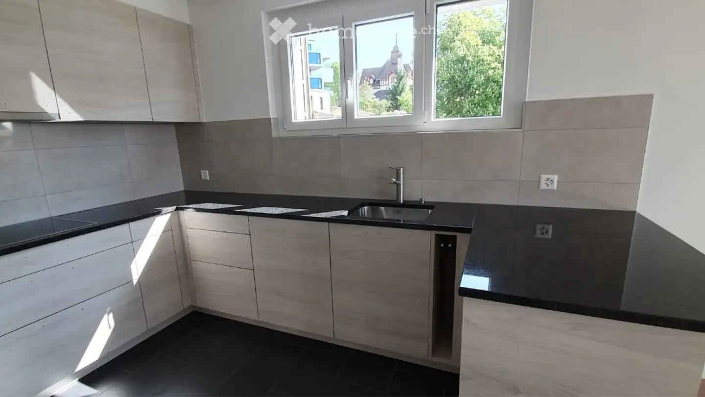Appartement à louer - Rue De La Cassarde 9, 2000 Neuchâtel - Photo 4