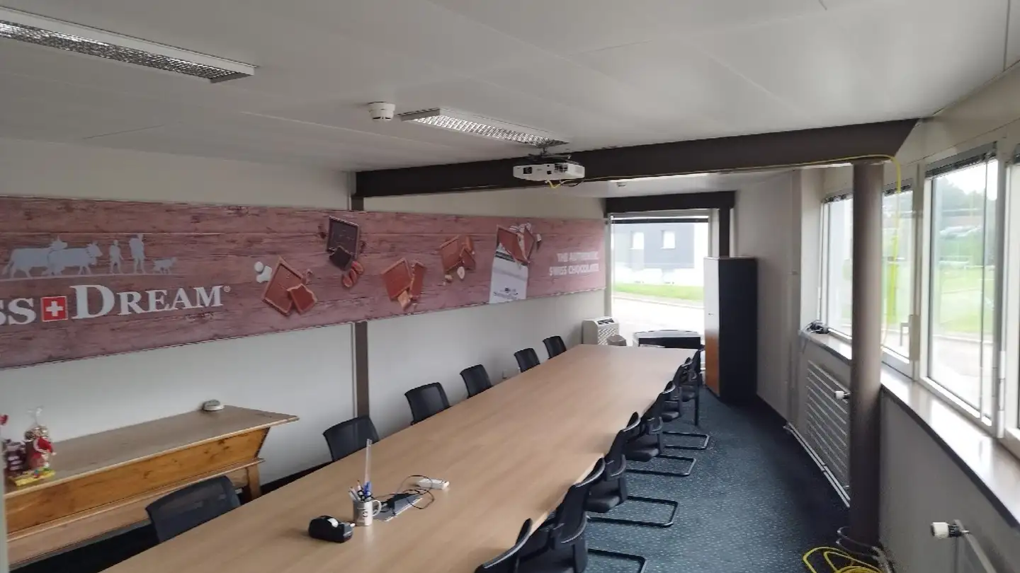 Bürofläche mieten - Rue De La Jambe-Ducommun 15, 2400 Le Locle - Foto 2