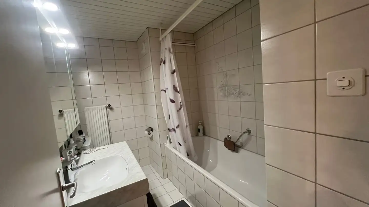 Wohnung mieten - Rainstrasse 5, 4142 Münchenstein - Foto 2
