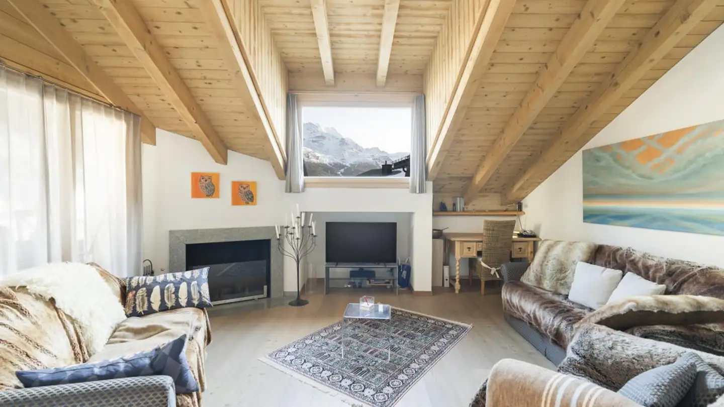 Attique à vendre - 7512 Champfèr