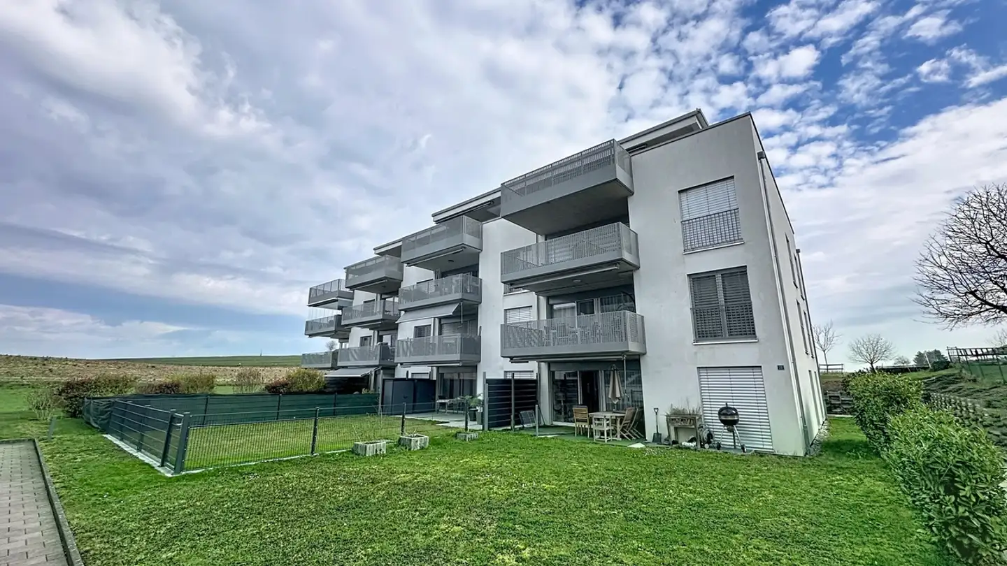 Apartment for sale - Misery, 1721 Courtion