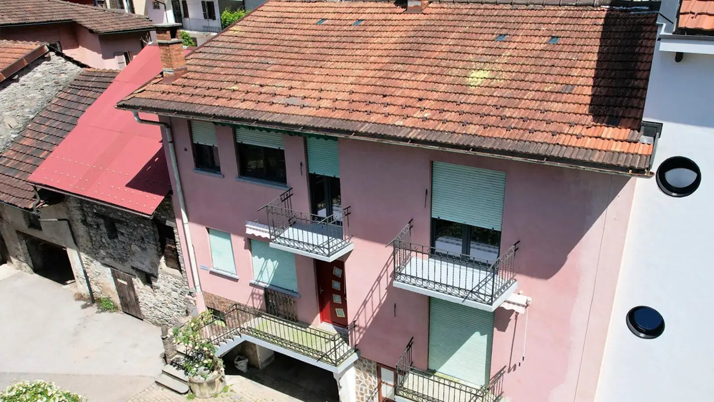 Casa bifamiliare in vendita - 6512 Giubiasco