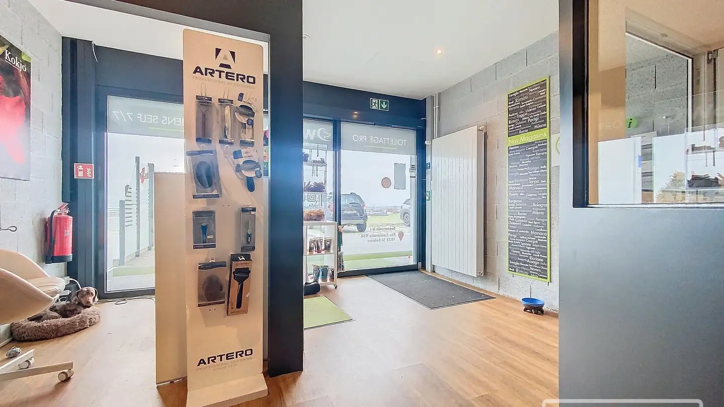 Commercial for rent - 1040 Echallens