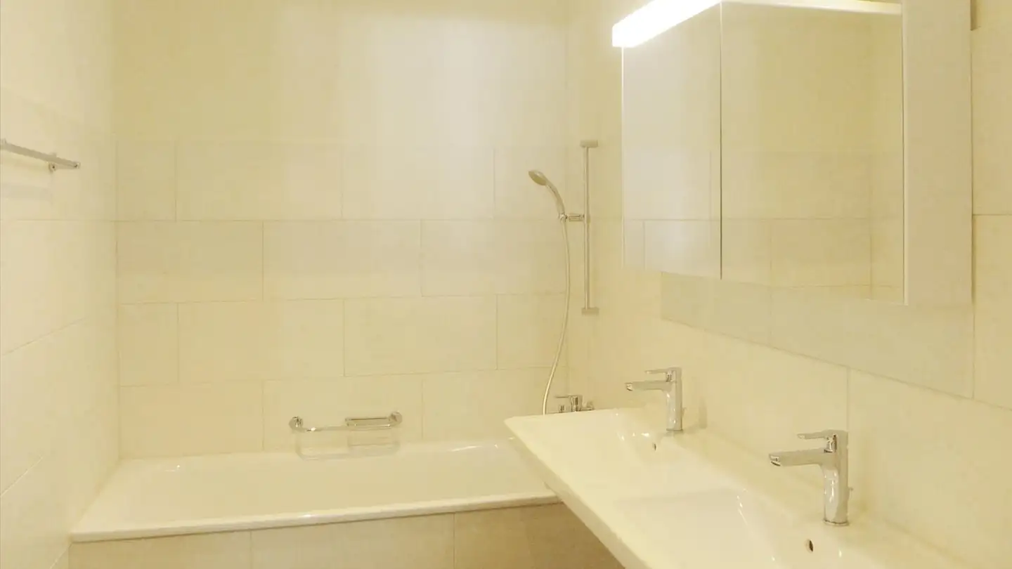 Apartment for rent - Hauptstrasse 17, 4450 Sissach - Photo 3