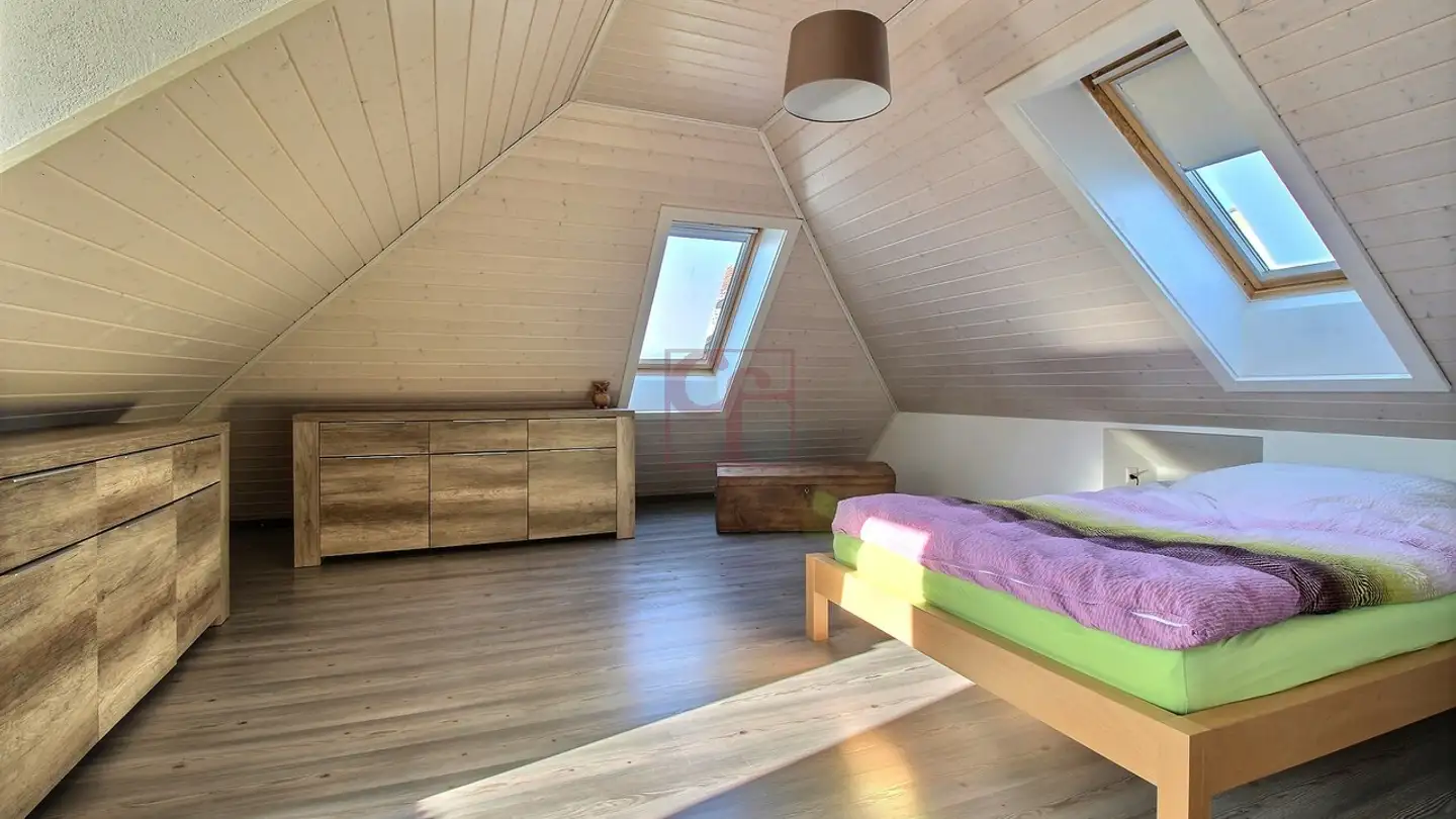 Attic flat for rent - Chemin Des Crêts, 1630 Bulle - Photo 4