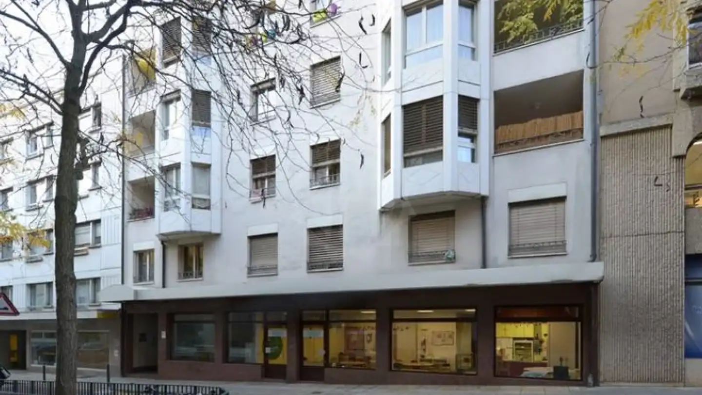 Single garage for rent - Rue Des Sources 15, 1205 Genève