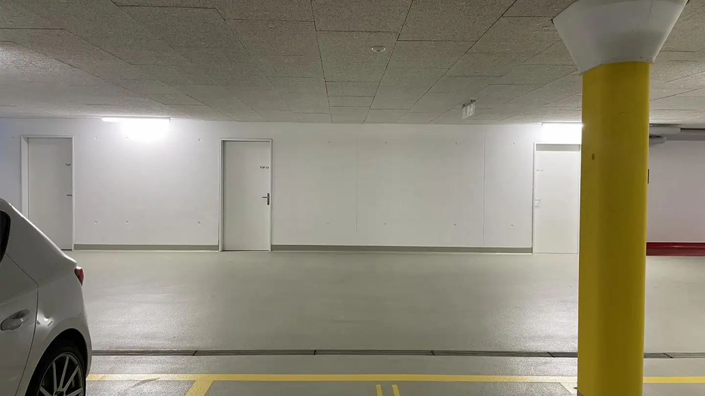 Tiefgaragenstellplatz mieten - Kindergartenstrasse 2, 9463 Oberriet SG - Foto 3