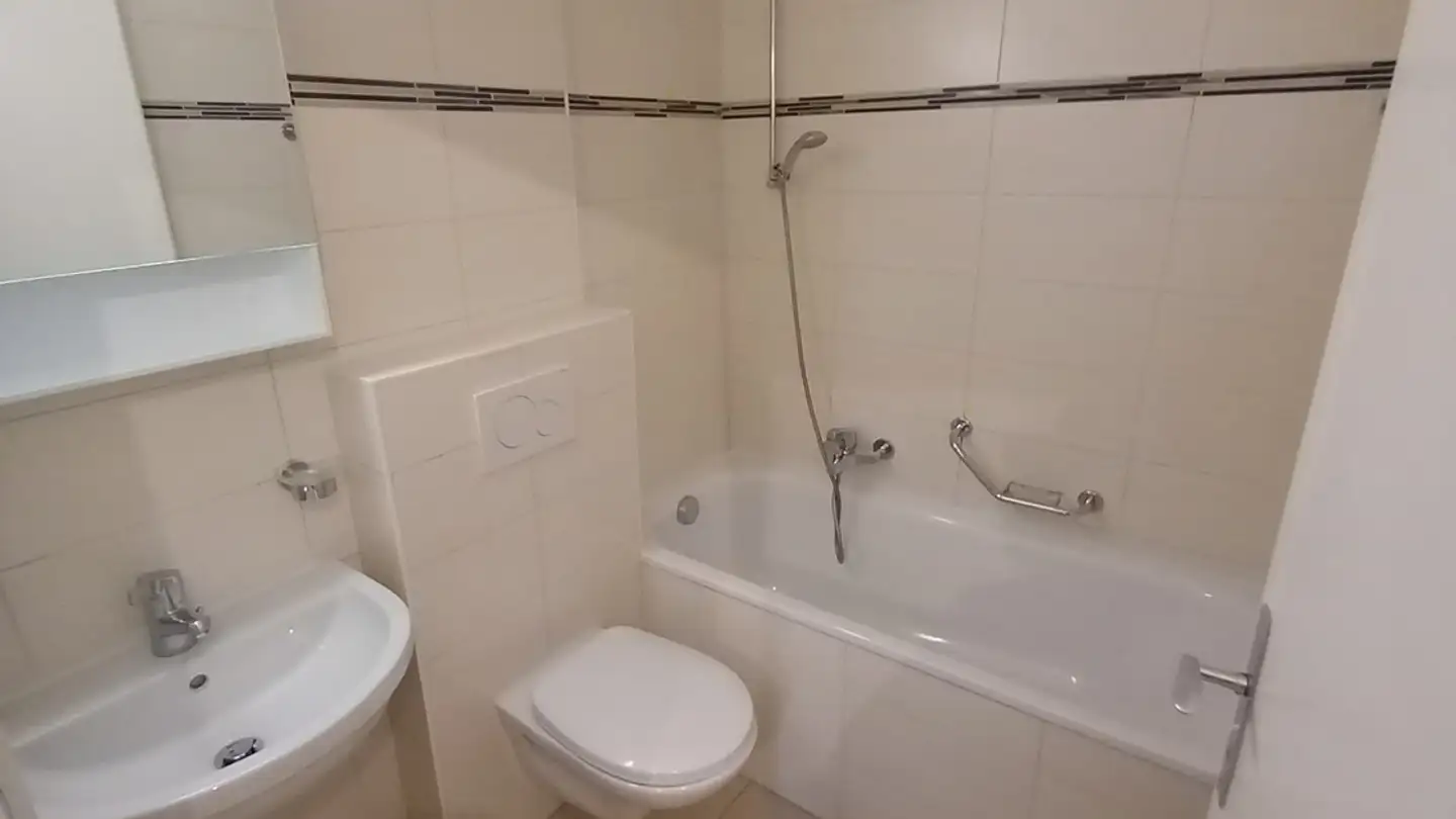 Apartment for rent - Chemin Du Funiculaire 4, 1006 Lausanne - Photo 3