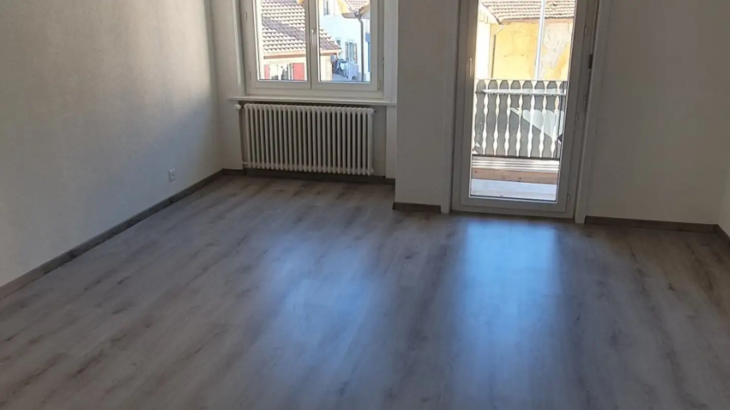 Appartement à louer - Rue Du Pont 8, 2103 Noiraigue - Photo 3