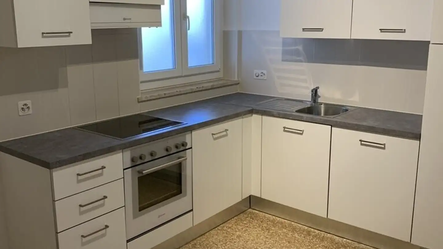 Apartment for rent - 6605 Locarno