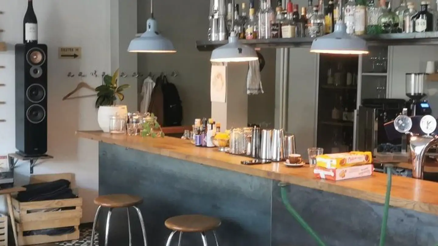 Restaurant for rent - Rue Albrecht-Haller / Albrecht-Haller-Strasse 2, 2502 Biel/Bienne
