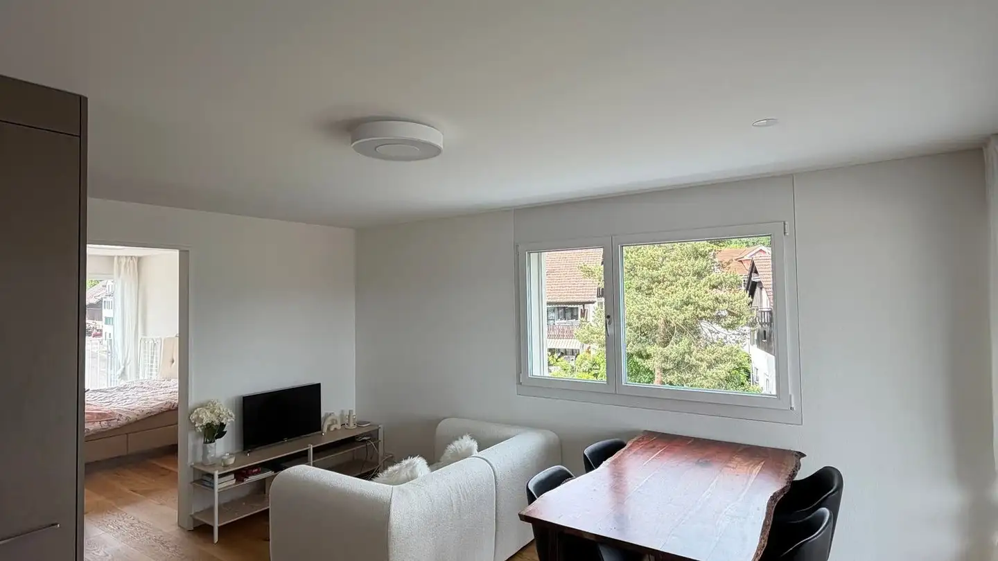 Wohnung mieten - Zelgstrasse 2, 8340 Hinwil - Foto 4