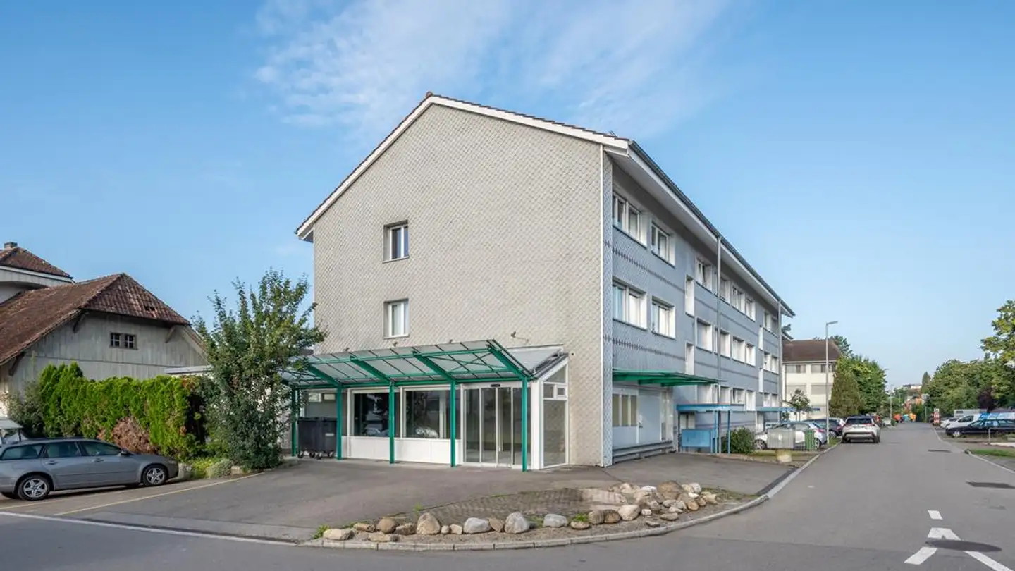 Gewerbe mieten - Gantrischstrasse 1, 3052 Zollikofen